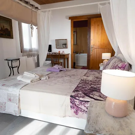 Pizzicalaluna Farm stay *