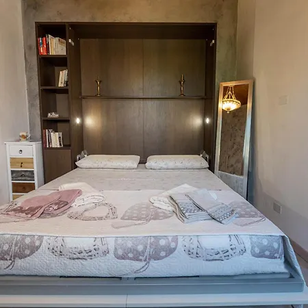 Farm stay Pizzicalaluna