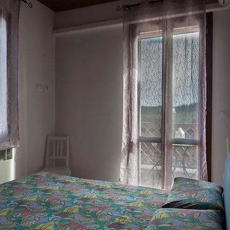 Pizzicalaluna Olistico Sulle Colline Di بيانورو