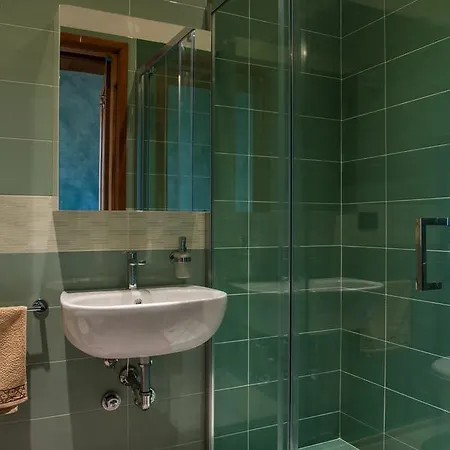 Pizzicalaluna Olistico Sulle Colline Di مزرعة للإقامة بيانورو