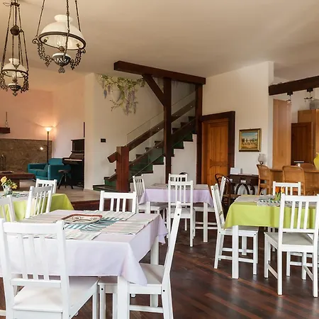 Pizzicalaluna Farm stay *